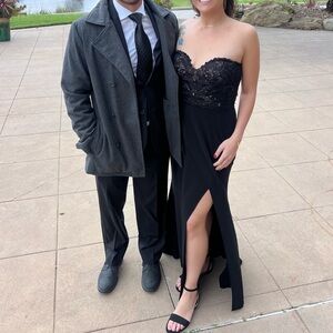 BADGLEY MISCHKA Women’s Black Silk Beaded Sweetheart Full Length Gown Size 8